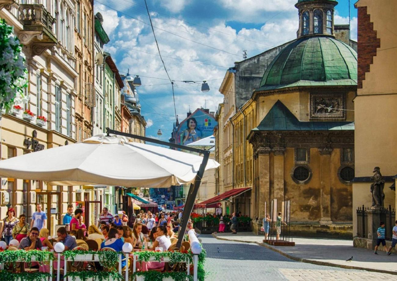 Люкс Апартаменти На Площі Ринок Lviv Dış mekan fotoğraf